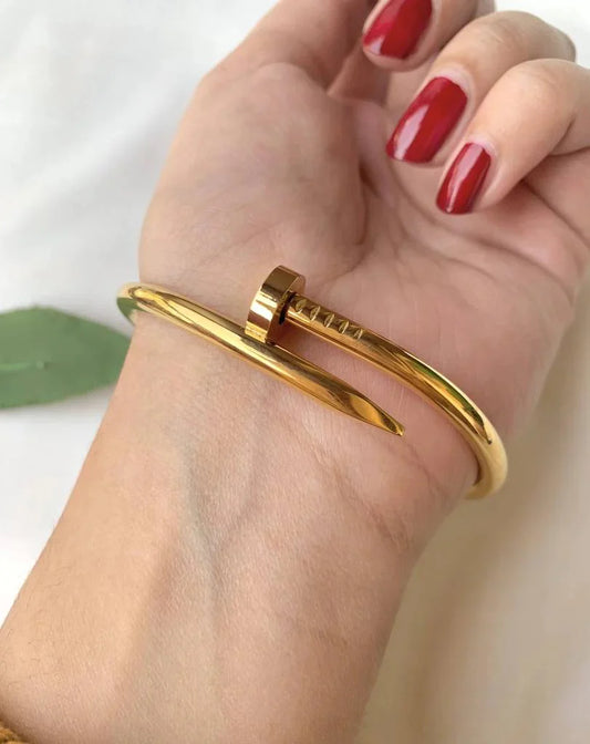 Cartier Golden Juste Un Clou Nail Bracelet